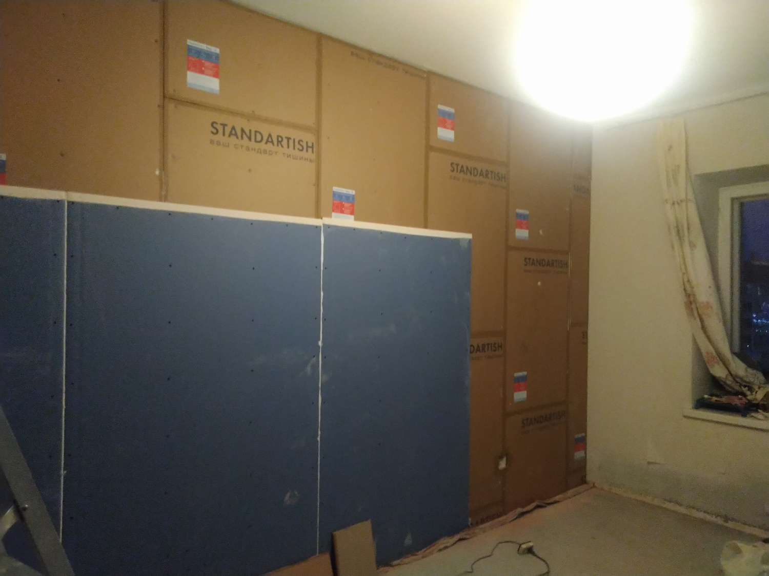 Панель Standartish Step